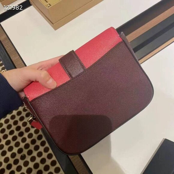 Coach C6796 Gemma Crossbody In Colorblock Strwbrry - Picture 3 of 7